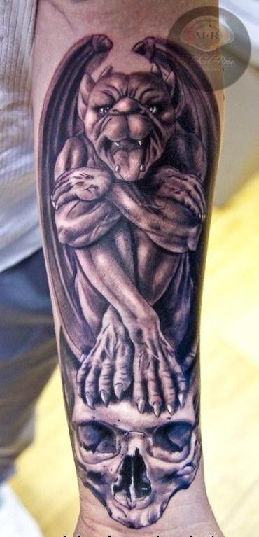 Gargoyle sitting on skull forearm tattoo Gargoyle Tattoo, Dragons Tattoo, Tattoo Diy, Country Tattoos, Chinese Dragon Tattoos, Evil Tattoos, Dragon Tattoo For Women, Demon Tattoo, Scary Tattoos