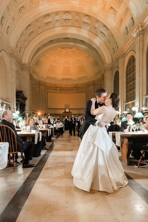 Boston Public Library Winter Wedding — Lovely Valentine Boston Library Wedding, Winter Boston, Winter Library, Book Lovers Wedding, Boston Public Library Wedding, Public Library Wedding, Linda Perry, Business Fits, Ideas For Pictures