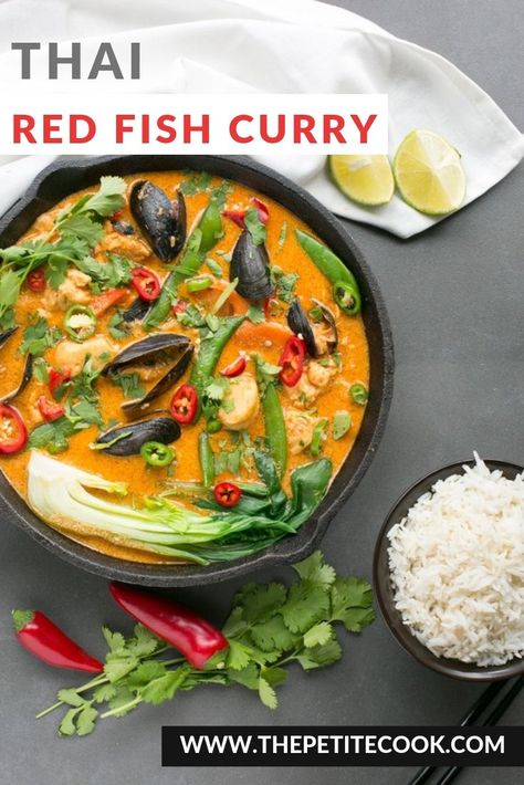 Thai Fish Recipe, Thai Fish Curry, Thai Fish, Fish Curry Recipe, Red Thai, Spicy Thai, Fish Curry, Thai Curry, Quick Meal