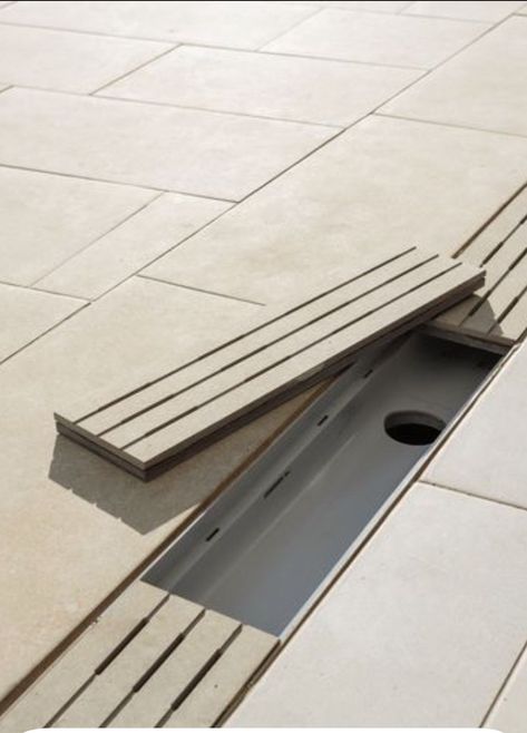 Roof Water Drainage Ideas, Outdoor Drain Cover Ideas, Outdoor Drainage Ideas, Pool Drainage Ideas, Patio Drainage Ideas, Pool Drain, Drainage Grates, Ideas Terraza, Deck Railing Ideas