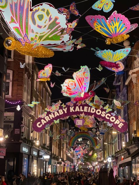 london, uk 🦋 Easter In London, London Culture, Carnaby Street London, Waterloo Sunset, London Streets, Aesthetic London, London Dreams, Carnaby Street, London Baby