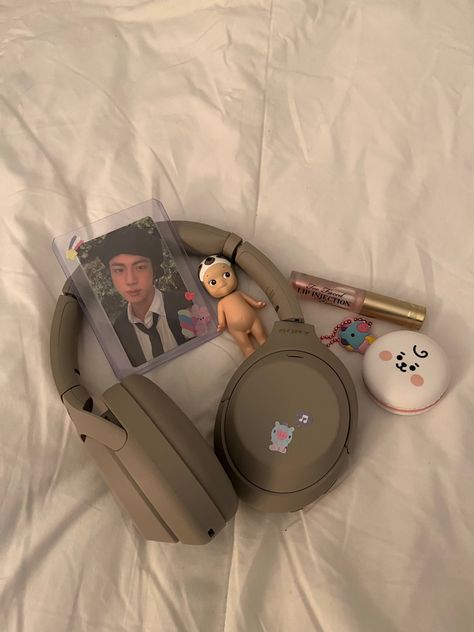 Sonny Headphone, Angel Headphones, Pink Coquette Aesthetic, Cute Headphones, Army Life, Angel Aesthetic, Pink Coquette, Korean Aesthetic, Kpop Merch