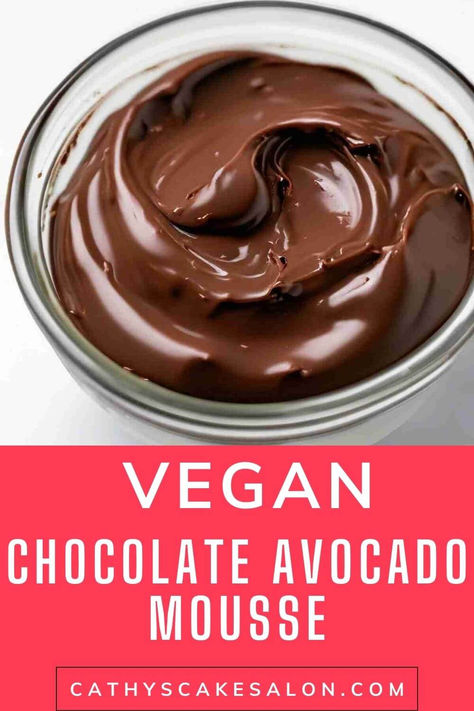 A bowl of avocado chocolate mousse. Vegan Dark Chocolate Mousse, Dairy Free Chocolate Frosting, Avocado Mousse Recipe, Avocado Pie, Chocolate Avocado Mousse, Avocado Frosting, Dark Chocolate Frosting, Almond Flour Cakes, Balanced Eating