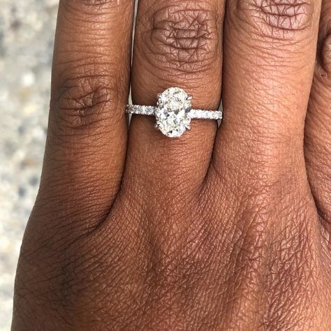 Check Out These Engagement Rings By Black-Owned Jewelry Brands Hand With Ring, Black Engagement Ring, Black Wedding Rings, Simple Diamonds, Simple Engagement Rings, Single Life, Stunning Engagement Ring, Dream Engagement, Dream Engagement Rings