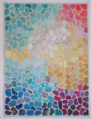 Flourishing Palms: Seaglass Quilt #2 Seaglass Quilt Pattern, How To Make Sea Glass Quilts, Beach Applique Designs, Sea Glass Quilt Tutorial, Seaglass Quilt Tutorial, Sea Glass Quilts, Sea Glass Quilt Pattern Free, Madeline Quilt, Beach Quilts Ideas