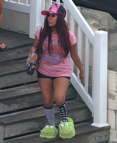 Feb 29, 2012 Yes, Snooki is the defacto hot mess of every day but today she gets a mention because People is reporting that the Jersey Shore star is preggers, Shore Outfit, Snooki Slippers, Snooki Jersey Shore, Trashy Aesthetic, Trashy Y2k Aesthetic, Snooki And Jwoww, Iconic 2000s, Nicole Snooki, Jersey Girl