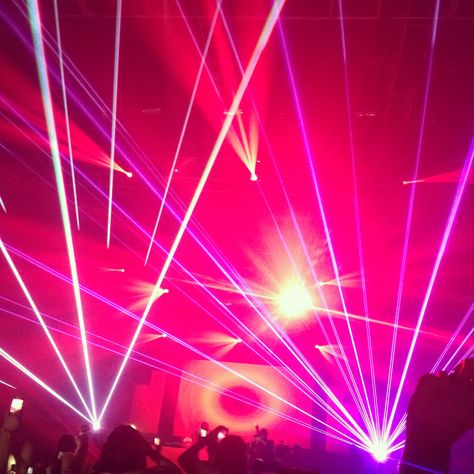 Thomas Gold at celebrity hotspot #Roseland #Ballroom in NYC on 1/26/2013 #thomasgold #fanfare #dance #edm #nyc #2013 90s Eurodance, Eclectic Restaurant, Raver Girl, Laser Show, Electro Music, Dj Set, I Love Nyc, Spot Lights, Dj Lighting