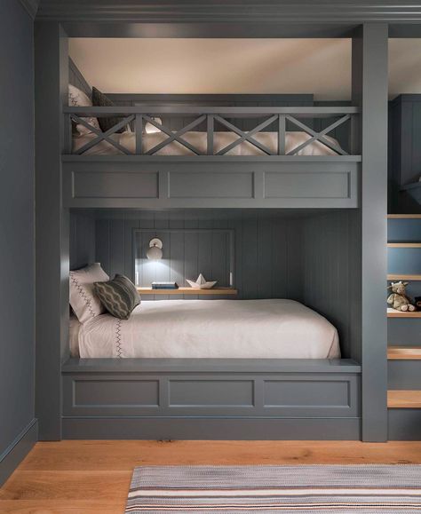 Step into this beautiful coastal Nantucket home designed for entertaining Bunk Room Ideas, Bunk Bed Room, Bunk Bed Rooms, Diy Bunk Bed, Bunk Beds Built In, Built In Bunks, Bunk Rooms, Cool Bunk Beds, Bunk Beds With Stairs