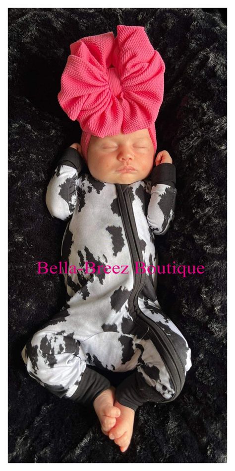 Sleepers available in sizes newborn-3T. 2 piece sets available in 9/12 months-6T Baby Girl Western Outfits, Country Baby Girl Clothes, Cow Print Pink, Country Babies, Western Baby Girls, Newborn Take Home Outfit, Western Baby Clothes, Baby Fashion Summer, Country Baby Girl