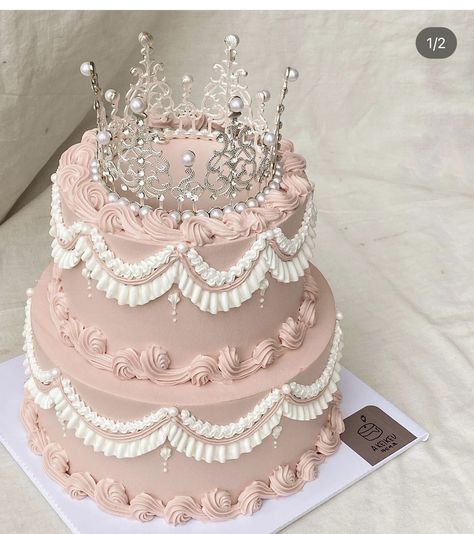 Big Bday Cake, Vintage Cake Design Pink, Aesthetic Cake 2 Tier, Two Tier Princess Cake, Pink Cakes Simple, Coquette Cake 2 Tier, 2 Tier Birthday Cake Ideas, 2 Tier Birthday Cake For Women, Quince Birthday Cake