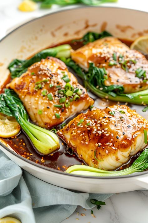 Asian-Style Keto Braised Cod with Bok Choy - I Eat Keto White Fish Recipes Asian, Fish Lunch Ideas Healthy Meals, Delish Keto Recipes, Asian Style Fish Recipe, Asian Style Cod Recipes, Asian Style Dinner Recipes, True Foods Grilled Salmon Bokchoy, Cod And Broccoli Recipe, Miso Cod Fish Recipes