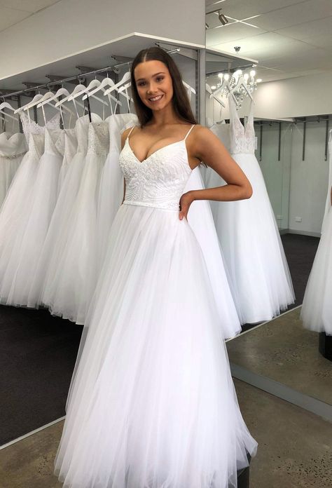 Debutante Gowns, Deb Dress, White Tulle Wedding Dress, Debutante Dresses, Deb Dresses, Dresses Australia, Wedding Gowns Lace, Tulle Wedding, White Dresses