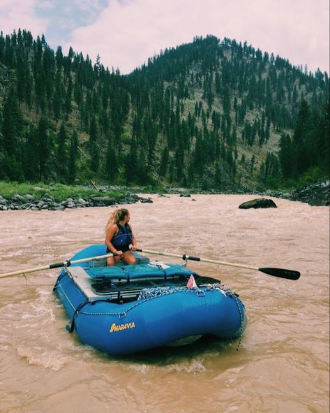 Raftin Float Trip Aesthetic, River Rafting Outfit Women, Rafting Captions, Rafting Outfit, Rat Fashion, Rafting Jamaica, Jamaica Outfit, Woman I Want To Be, Outfit Ideas Work