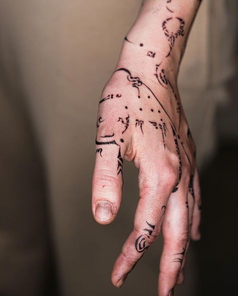 Asemic Tattoo, Asemic Writing Tattoo, Euro Trash Tattoo, White Tattoo Aesthetic, Dynamic Tattoo, Tattoo Character, Health Tattoo, Sigil Tattoo, Hand Tats