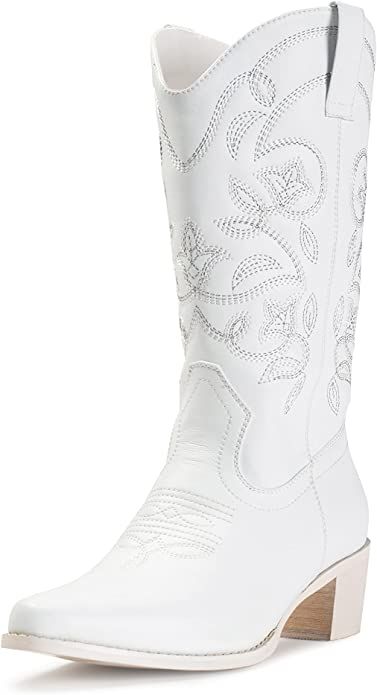 Cheap Cowgirl Boots, Cute Cowgirl Boots, Western Boots Outfit, White Cowgirl Boots, Short Cowboy Boots, Cowboy Boots For Women, Cowgirl Boots Outfit, Boots Mid Calf, White Cowboy Boots