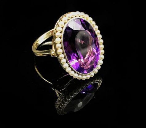 Oval Amethyst Ring, Pearls Ring, Seed Pearl Ring, Bijoux Art Nouveau, Nature Inspired Engagement Ring, Pearl Rings, Bezel Set Ring, Purple Jewelry, Amethyst Jewelry