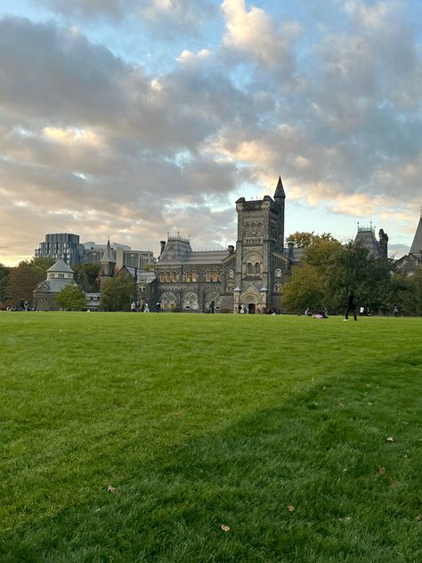 York University Toronto Aesthetic, Uoft Aesthetic, Uoft Toronto Aesthetic, University Of Toronto Aesthetic, Uoft Toronto, University Of Toronto Campus, Autumn Architecture, Toronto Aesthetic, Uni Aesthetic