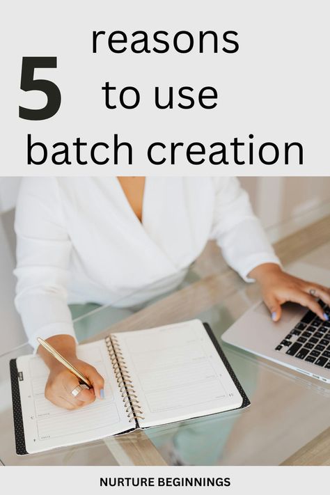 These were the easiest tips I have read for batch content creation schedule! They are saving me so much time and I'm not running out of content ideas! Batch Content, Blog Content Calendar, Blog Content Planner, Of Content Ideas, Content Calendar Template, Calendar Examples, Work Smarter Not Harder, Smarter Not Harder, Content Planner