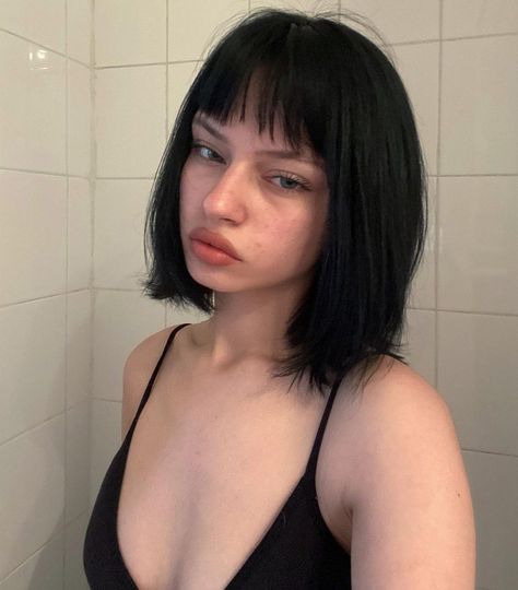 Hidden Hair Color, Baby Bangs, Hair Secrets, Fotos Ideas, Hairdos For Curly Hair, Short Black Hairstyles, Short Hair With Bangs, Gender Envy, Hair Inspo Color