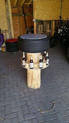 Wohndeko Ideen Beer Rack, Tire Ideas, Tire Table, Garden Chairs Design, Tire Furniture, Diy Balcony, Balcony Bar, Pub Set, Pub Table Sets