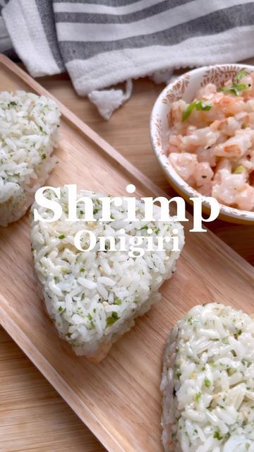 Shrimp Onigiri, Meal Prep Essentials, Seasoning Shrimp, Tuna Onigiri, Onigiri Recipe, Perfect Health Diet, Sushi Recipes Homemade, Easy High Protein Meals, Shrimp And Rice