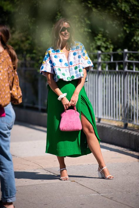 New York Fashion Week Spring Summer 2019 Street Style Nyc Summer Outfits, Summer City Outfits, Outfits New York, Nyc Outfits, New York Summer, New York Outfits, New York Street Style, New York Fashion Week Street Style, City Outfits