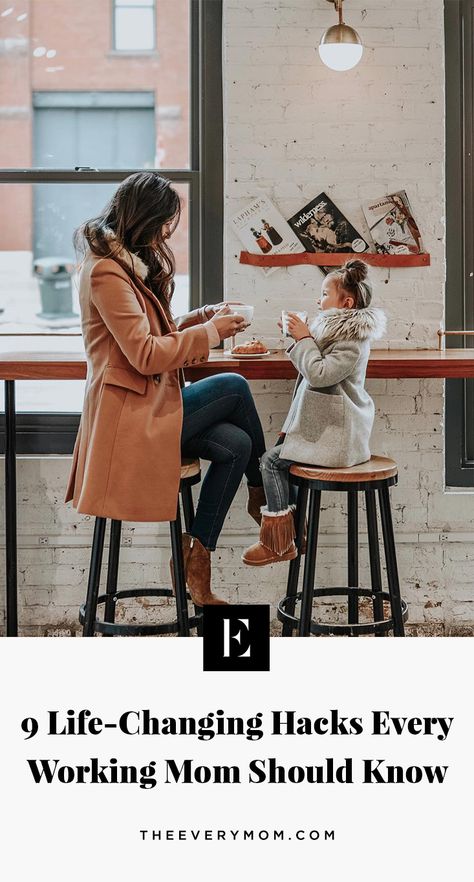 Career Mom Aesthetic, Working Mum Outfit, Working Mother Aesthetic, Busy Mom Aesthetic, Mom On The Go, Working Mom Style, Mom Working, Working Mom Pictures, Working Mum Aesthetic