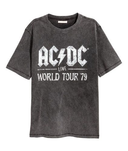 T-shirt in hard-washed, printed cotton jersey. Ac Dc T Shirt, Acdc Logo, Acdc Shirt, Pattern T Shirt, Vintage Band Tees, H&m Shirts, Band T Shirts, Looks Black, Band Shirts