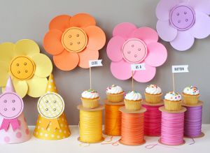 Cute as a button Sewing Theme Party Centerpieces, Sew Party Favors, Sewing Party Ideas, Sewing Party Decorations, Sewing Birthday Party Decorations, Sewing Theme Party, Button Themed Birthday, Cute As A Button Baby Shower Ideas, Sewing Birthday Party