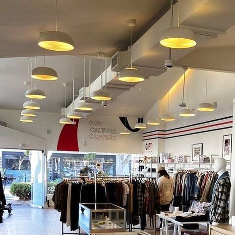 Montana Avenue on Instagram: "Fred Segal has returned back to Santa Monica and opened their doors last week on Montana Avenue! ⠀⠀⠀⠀⠀⠀⠀⠀⠀ "Fred Segal, dubbed the original “Curator of Cool” opened his first store, inventing the denim bar and pulling American Style Westward: foretelling that people wanted to be comfortable, casual and sexy. In addition to designing his own collection, Fred pioneered the shop-in-shop concept and experiential retail, resulting in a brand built on heritage, inclusivi Experiential Retail, Denim Bar, Hollywood Story, Fred Segal, Experiential, Santa Monica, American Style, Montana, Doors