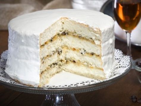 Recipe, baking tips, and history of Lane Cake, a blue ribbon winner from an 1898 county fair and a Southern favorite. Brown Sugar Pound Cake, Lane Cake, Blue Ribbon Recipes, Southern Cake, Pound Cake Recipes, County Fair, Savoury Cake, White Cake, Vintage Cake