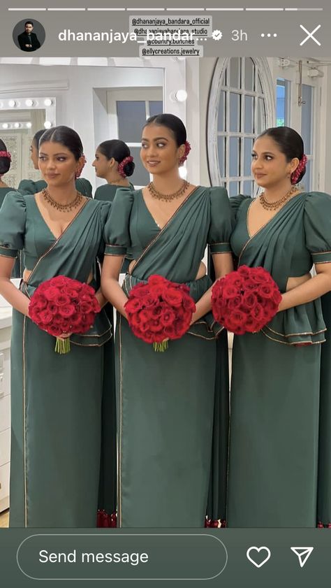 Bridesmaid Kandyan Saree, Kandian Saree Design, Kandyan Saree Jackets Designs, Buddhist Wedding Dress, Kandyan Bridesmaid, Bridal Maid Dress, Kerala Traditional Saree, Kandyan Saree, Dress For Chubby Ladies