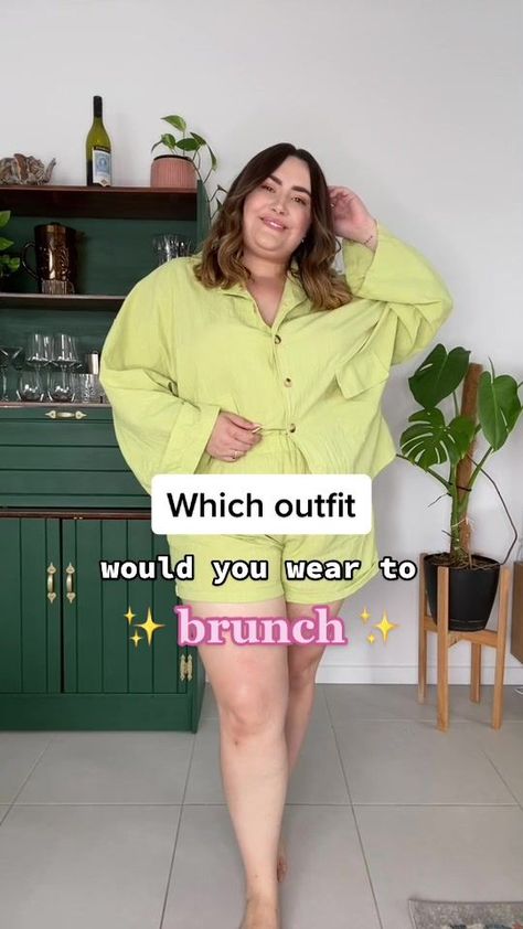 Plus Size Brunch Outfit Spring, Big Stomach Outfits, Plus Size Brunch Outfit, Brunch Outfit Plus Size, Plus Size Summer Outfits Big Stomach, Modern Mother Of The Bride, Big Stomach, Brunch Outfit Spring, Outfit Curvy