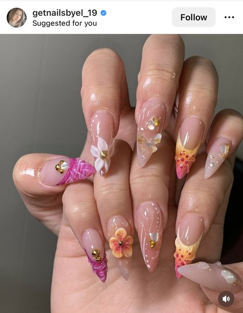 Tropical Nail Designs, 3d Nail Designs, 3d Flower Nails, Floral Nail Designs, Girly Acrylic Nails, Summery Nails, Vacation Nails, Oval Nails, Luxury Nails