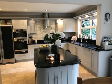 Kitchen Respray, Kitchen Refurbishment, Kitchen Spray, Kingston Upon Thames, Smart Kitchen, Restoration Services, Kitchen Doors, Professional Kitchen, In Kitchen