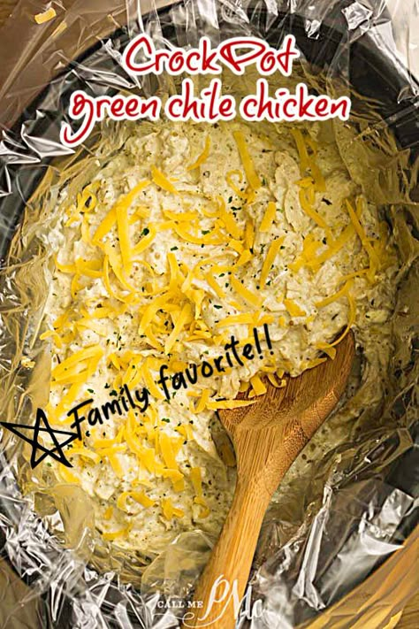 Low Carb Crockpot Cream Cheese Chicken, Slow Cooker Green Chili Chicken And Rice, Green Chili Chicken Crockpot Slow Cooker, Green Chili Chicken Slow Cooker, Crockpot Green Chili Chicken, Crockpot Green Chile Chicken, Green Chili Chicken Crockpot, Soups Keto, Chicken Slowcooker