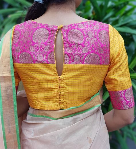 Indian Blouse Designs, Blouse Lehenga, Boat Neck Blouse Design, Cotton Saree Blouse Designs, Blouse Designs Catalogue, Sari Design, New Saree Blouse Designs, New Blouse Designs, Blouse Cotton