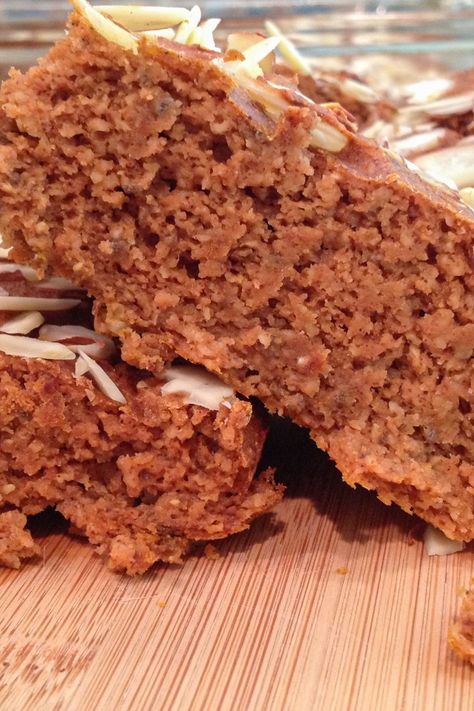 Protein Pumpkin Fiber Bars Fiber Bars Recipe, Low Calorie Protein Bars, Pumpkin Protein Bars, Protein Bar Recipe, Low Calorie Pumpkin, Baking With Protein Powder, Baked Pumpkin Oatmeal, Protein Baking, Protein Bread