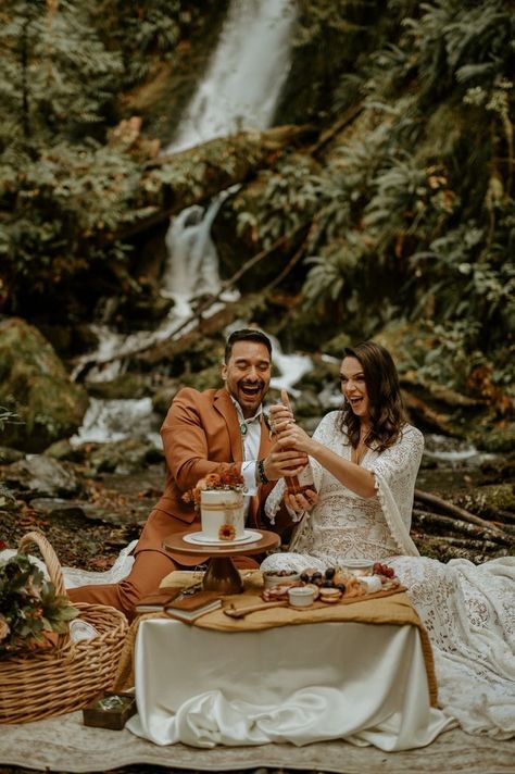 Elopement Reception Photos, Proposal Ideas Waterfall, Fall Forest Elopement, Elopement Picnic Photo Ideas, Terracotta Suit, Nyc Headshots, Elopement Table, Elopement Activities, Spain Elopement