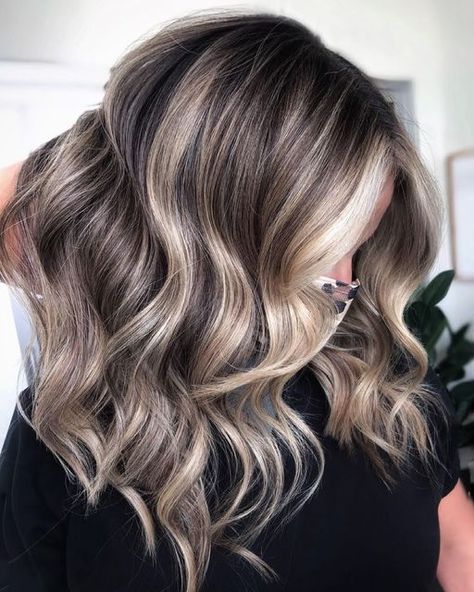 Redken on Instagram: "There's a reason why we call Shades EQ Gloss the haircolor that thinks it's a conditioner. Just check out that shine ✨ @colorbymarina 🇺🇸 used: Lowlights: Shades EQ Gloss 05N Walnut + 06N Moroccan Sand Color Melt: Shades EQ Gloss 05N Walnut + 06ABN Brown Smoke Global Gloss: Shades EQ Bonder Inside 010VV Lavender Ice + 000 Crystal Clear" Ash Blonde Hair With Platinum Highlights, Dark Ash Blonde Hair, Ashy Blonde Balayage, Ash Blonde Hair Dye, Cool Ash Blonde, Dark Strawberry Blonde, Dark Ash Blonde, Ash Blonde Hair Colour, Icy Blonde Hair