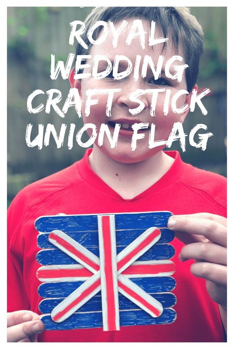 Royal Wedding craft stick union flag craft for kids to celebrate the Royal Wedding of Prince Harry and Meghan Markel at Windsor Castle #royalwedding Coronation Crafts, Homemade Centerpieces, Flags Crafts, Meghan Markel, Dinner Videos, Photography Png, Castle Crafts, Queens Jubilee, Business Dinner