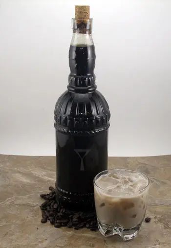 Homemade Coffee Liqueur Recipe | Good Cocktails Homemade Chocolate Liqueur Recipes, Kahlua Recipes Homemade, Recipes With Coffee Liqueur, Homemade Liquor Recipes, Espresso Liqueur Recipe, Ginger Liqueur Recipe, Homemade Kahlua Recipe, Homemade Liqueur Recipes, Good Cocktails