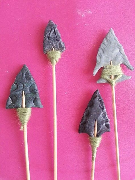 Stone Age Activities For Kids, Stone Age Activities, Archaeology For Kids, Native American Projects, Stone Age Art, Social Studies Elementary, Prehistoric Art, History Projects, Stone Age