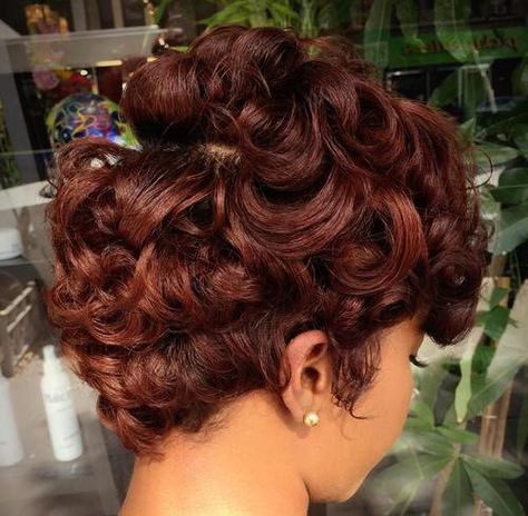 chestnut+brown+short+curly+hairstyle Short Deep Wave Hairstyles, Hair Color Brown Chestnut, Hair Bobs, Short Hairstyles For Black Women, 2019 Hairstyles, Chestnut Brown Hair, 2023 Hair, Sassy Hair, Bad Vibes