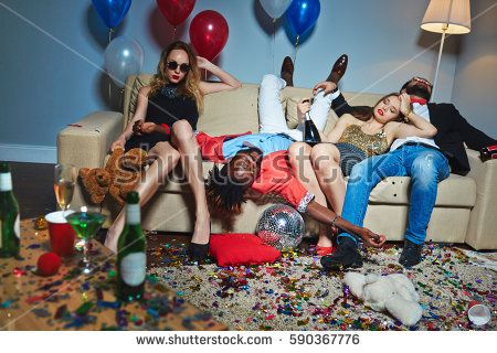 Teen Party Games, Party Life, Social Cues, Formal Parties, Messy Room, Hosting Guests, Teen Party, Getting Up Early, Guest List