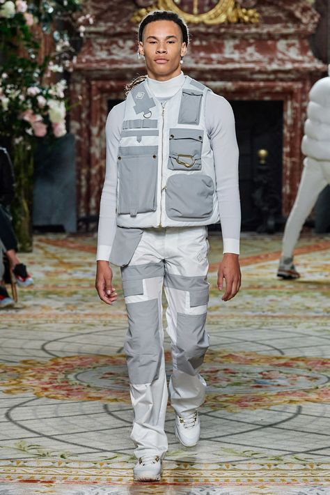 Casablanca Paris, Menswear 2020, Menswear Details, Space Fashion, Mens Fashion Wedding, Mens Fashion Editorial, Indian Men Fashion, Menswear Runway, Mens Fashion Business