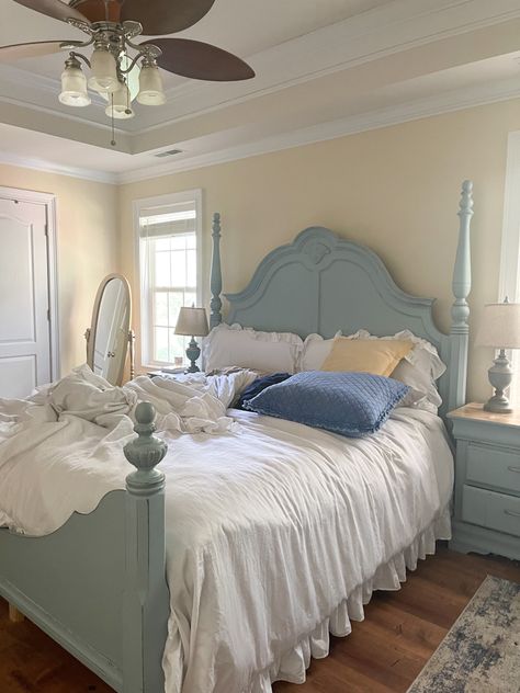 blue and yellow room Yellow And Blue Bedroom Aesthetic, Light Blue Bedroom Color Palette, Dusty Blue And Yellow Bedroom, Yellow And Blue Bedroom Ideas, Pale Yellow Bedroom, Yellow And Blue Bedroom, French Provincial Decor Bedroom, Blue And Yellow Bedroom, Pale Yellow Bedrooms