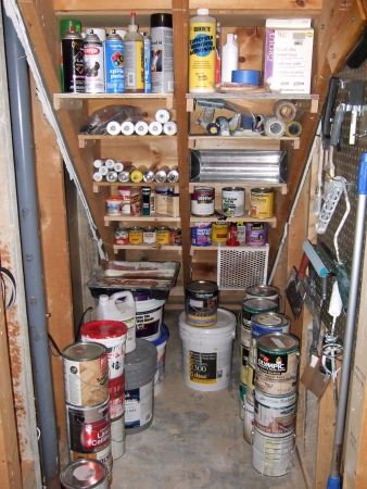 Shelves built into stairs under the stairs | OrganizingMadeFun.com Garage Under Stairs Storage, Under Stairs Tool Storage, Behind The Stairs Storage, Understairs Ideas Basement, Under Steps Storage Ideas, Painters Room, Under Steps Storage, Stairwell Storage, Workroom Storage