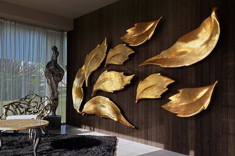 Entrance hall with Leafs lighting panels set with gold leaf finish Wall Mirror Decoration, Leaf Mirror, Mirror Decoration, Creative Wall Decor, Horse Wall Art, Leaf Wall, Leaf Wall Art, Indian Decor, 3d Wall Art