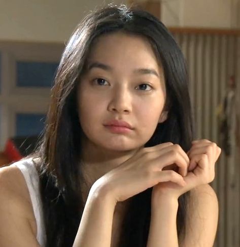 Shin Min Ah Gumiho, Shin Min Ah My Girlfriend Is A Gumiho, Shin Minah, Shin Min Ah, Selena Gomez Outfits, Facial Aesthetics, Portrait Photography Women, Girl Sketch, Clean Face